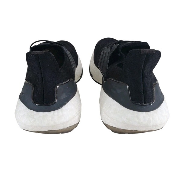 Adidas Ultraboost 22 Running Sneaker Shoes Wmns Sz 6 Black White Lace-Up GX5591 - Picture 13 of 16